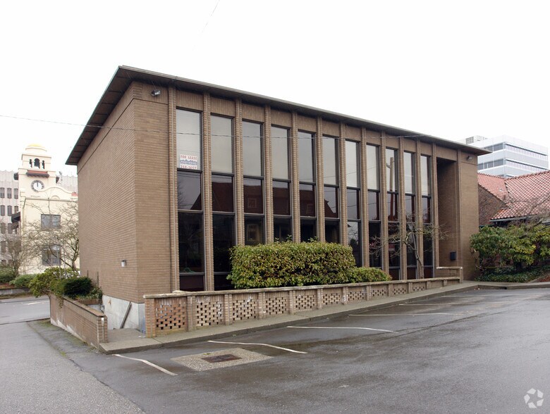 1712 Pacific Ave, Everett, WA à louer - Photo de l’immeuble – Image 2 sur 6