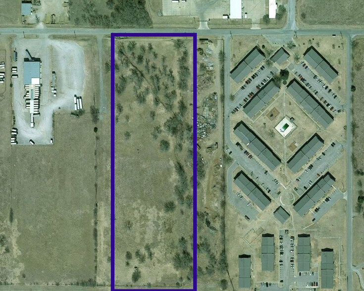 801 SW Bishop Rd, Lawton, OK à louer - Photo de l’immeuble – Image 2 sur 3
