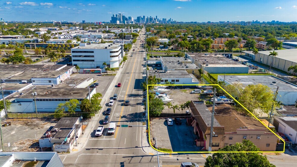 7424 NE 2nd Ave, Miami, FL à louer - Photo de l’immeuble – Image 2 sur 6