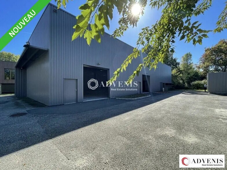 Local d’activités dans Bruges à louer - Photo de l’immeuble – Image 1 sur 7