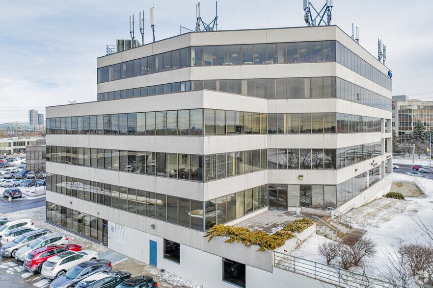 600 Alden Rd, Markham, ON à louer - Photo principale – Image 1 sur 4