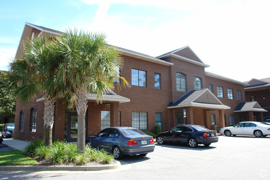 1101 Gulf Breeze Pky, Gulf Breeze, FL à vendre - Photo de l’immeuble – Image 2 sur 3