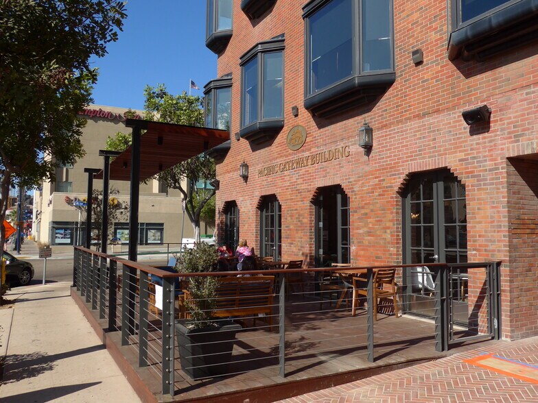 1495 Pacific Hwy, San Diego, CA à louer - Photo de l’immeuble – Image 2 sur 11