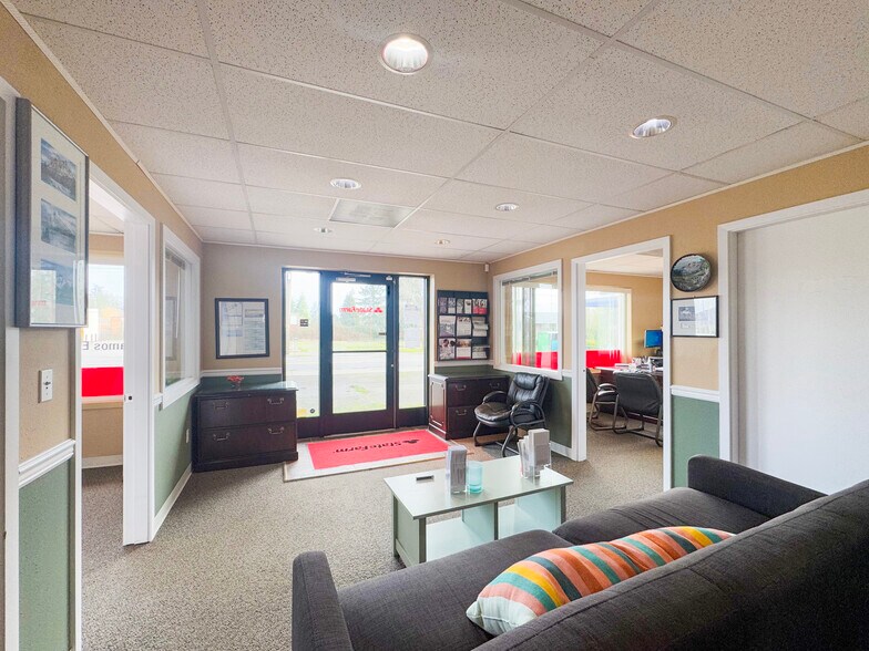 12705 Renton Ave S, Seattle, WA à vendre - Photo de l’immeuble – Image 2 sur 13