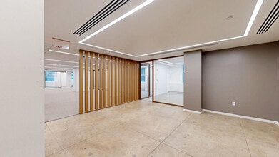 122 E 42nd St, New York, NY à louer Numérisation 3D Matterport– Image 1 sur 7