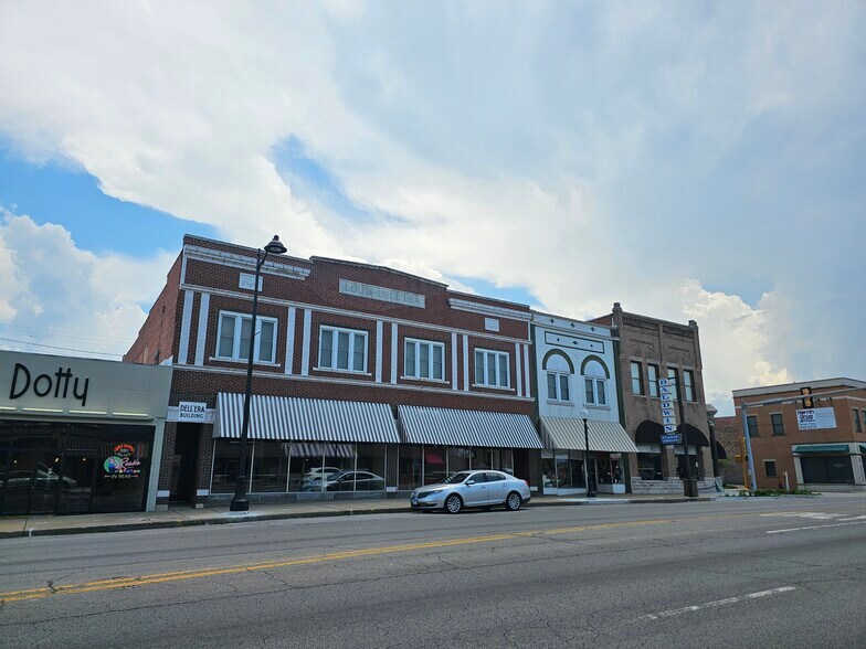 200 N Park Ave, Herrin, IL à vendre - Photo de l’immeuble – Image 2 sur 5