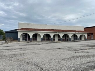 Plus de détails pour 2715 N Belt Hwy, Saint Joseph, MO - Local commercial à louer