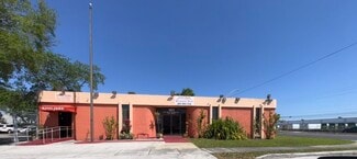 Plus de détails pour 161 NE 183rd St, Miami, FL - Local commercial à vendre