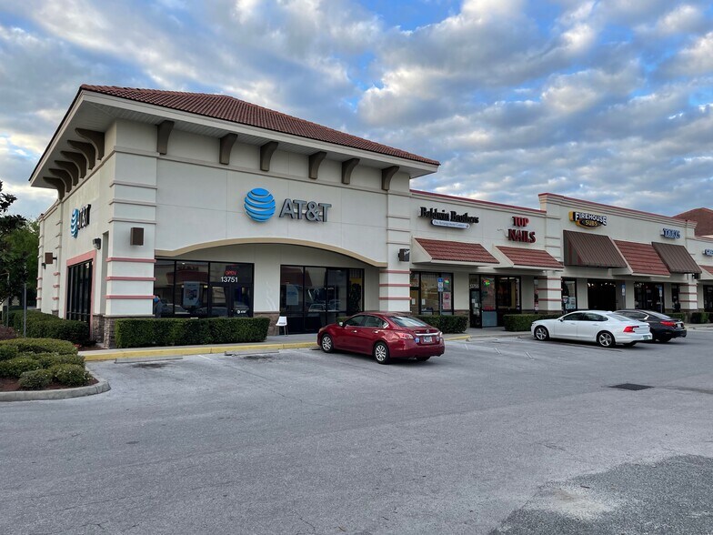 13709 Us Highway 441, Lady Lake, FL à louer - Photo de l’immeuble – Image 3 sur 7