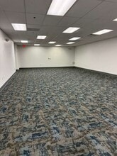 1525 NW 3rd St, Deerfield Beach, FL à louer Photo intérieure– Image 2 sur 3