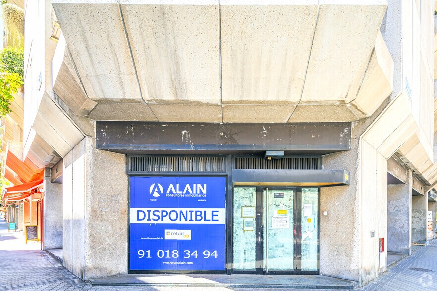 Calle Raimundo Fernández Villaverde, 40, Madrid, Madrid à louer - Photo de l’immeuble – Image 3 sur 4