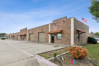 Plus de détails pour 198 Brothers Blvd, Red Oak, TX - Local d'activités à louer