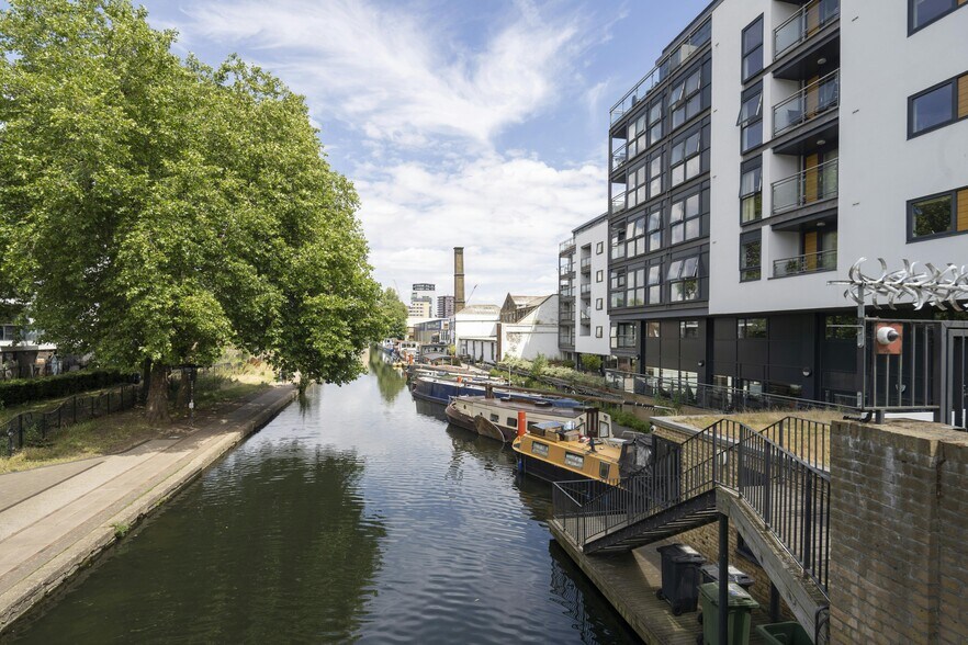 55-59 Eagle Wharf Rd, Londres à vendre - Photo de l’immeuble – Image 2 sur 16