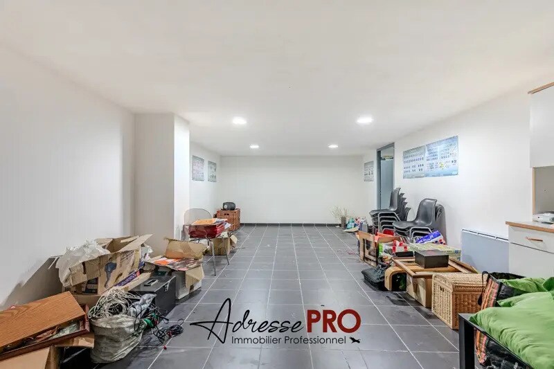 Local commercial dans VILLENAVE-D'ORNON à vendre - Photo de l’immeuble – Image 3 sur 4