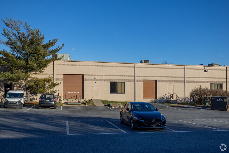 1510 Valley Center Pky, Bethlehem, PA à louer - Photo de l’immeuble – Image 3 sur 16