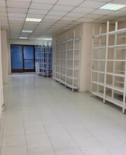 Local commercial dans Pozuelo de Alarcón, Madrid à louer Photo intérieure– Image 2 sur 3