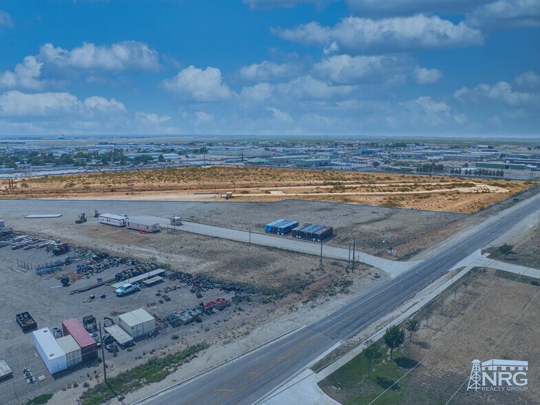 7401 W County Road 116, Midland, TX à vendre - Photo de l’immeuble – Image 3 sur 5
