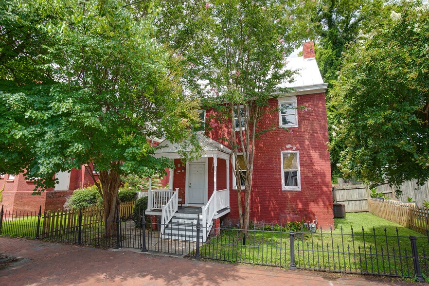 2608 E Marshall St, Richmond, VA à vendre - Photo de l’immeuble – Image 2 sur 46