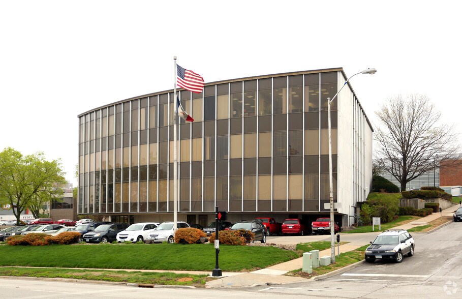 777 3rd St, Des Moines, IA à louer - Photo de l’immeuble – Image 2 sur 10