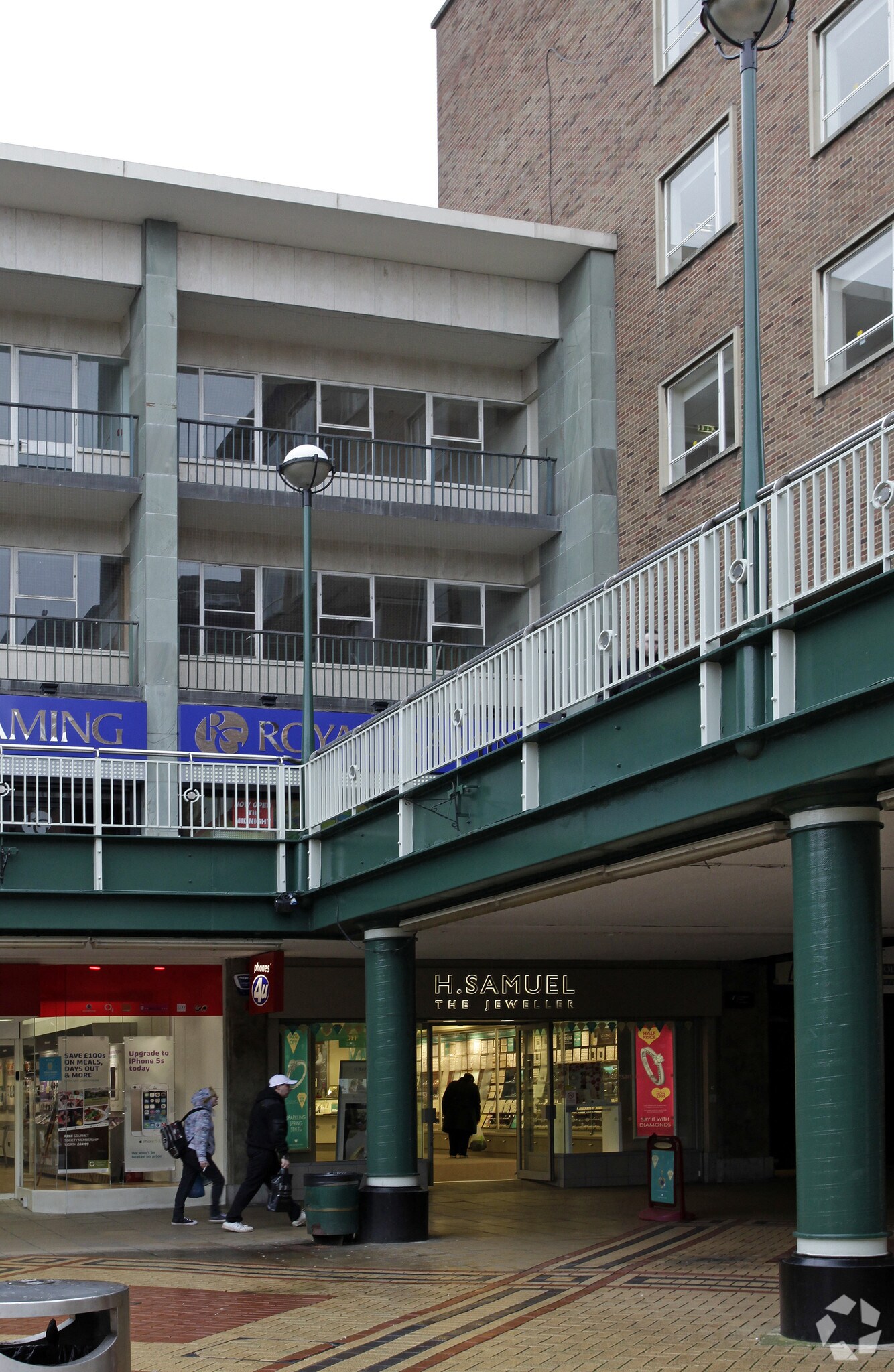 8 The Precinct, Coventry à vendre Photo principale– Image 1 sur 3