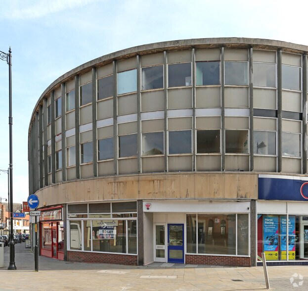 3-7 Market St, Gainsborough à vendre - Photo de l’immeuble – Image 2 sur 3