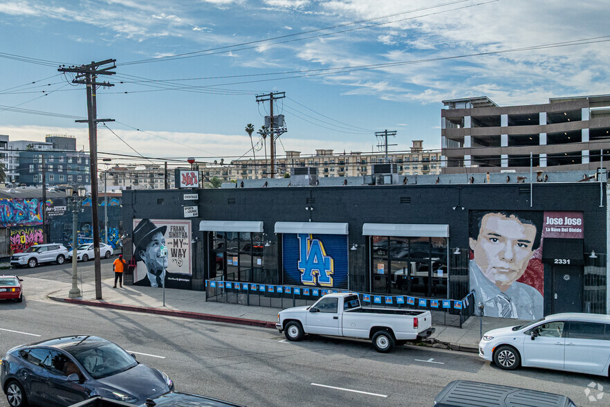 219-223 W 24th St, Los Angeles, CA à vendre - Photo de l’immeuble – Image 2 sur 7