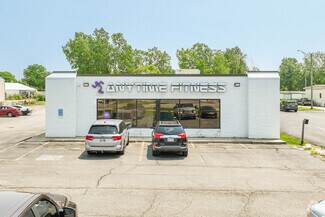 Net Leased Anytime Fitness in Retail Corridor - Immobilier d'entreprise