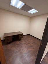 2515 McCullough Ave, San Antonio, TX à louer Photo de l’immeuble– Image 1 sur 1