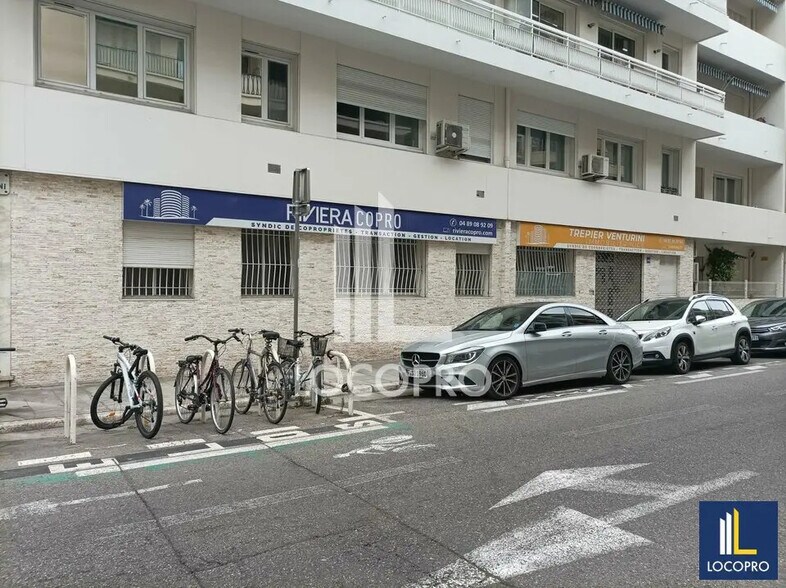 Local commercial dans Nice à vendre - Photo de l’immeuble – Image 2 sur 11