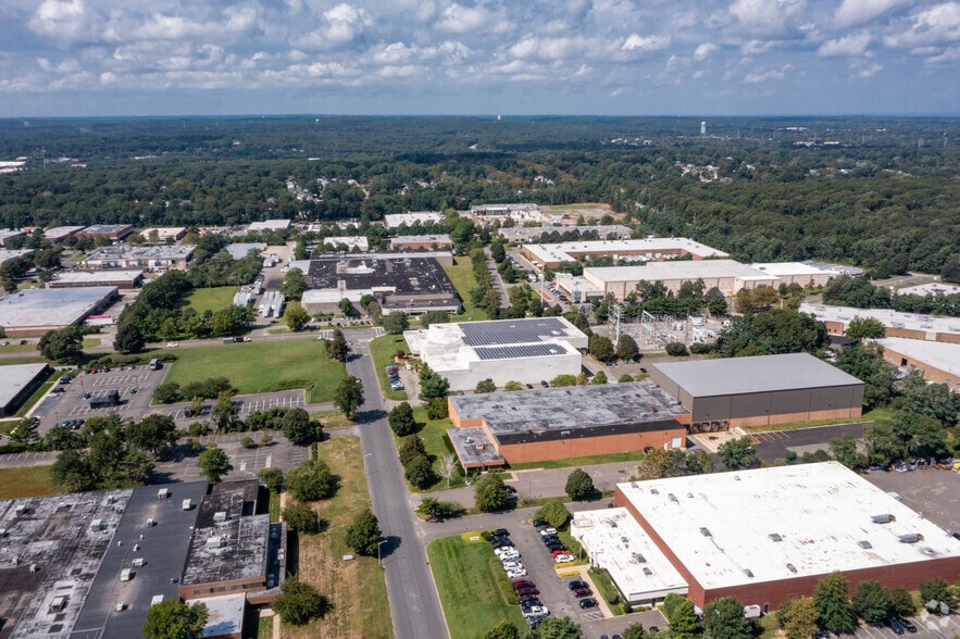 100 Wireless Blvd, Hauppauge, NY à louer - Aérien – Image 2 sur 10