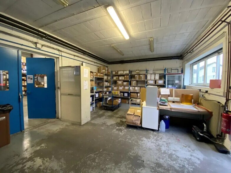 Local d'activités dans Angerville à vendre - Photo intérieure – Image 3 sur 6