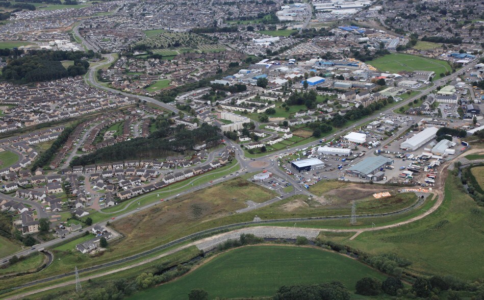 Riverside Park, Elgin à vendre - Aérien – Image 3 sur 3