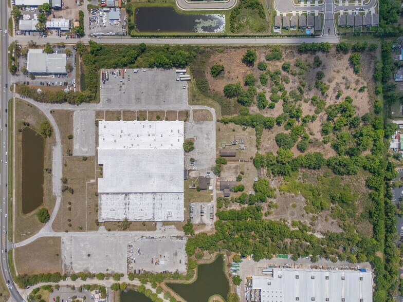 100-106 Cattlemen Rd, Sarasota, FL à vendre - Photo de l’immeuble – Image 2 sur 19