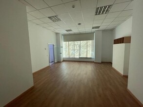 Local commercial dans Madrid, Madrid à louer Photo intérieure– Image 2 sur 6