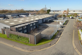 Roundthorn Industrial Estate, Ennis Close, Manchester à louer Photo de l’immeuble– Image 1 sur 3