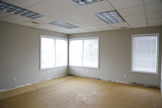7000 Hampton Ctr, Morgantown, WV à louer Photo intérieure– Image 2 sur 2