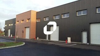 Plus de détails pour Local d'activités à louer