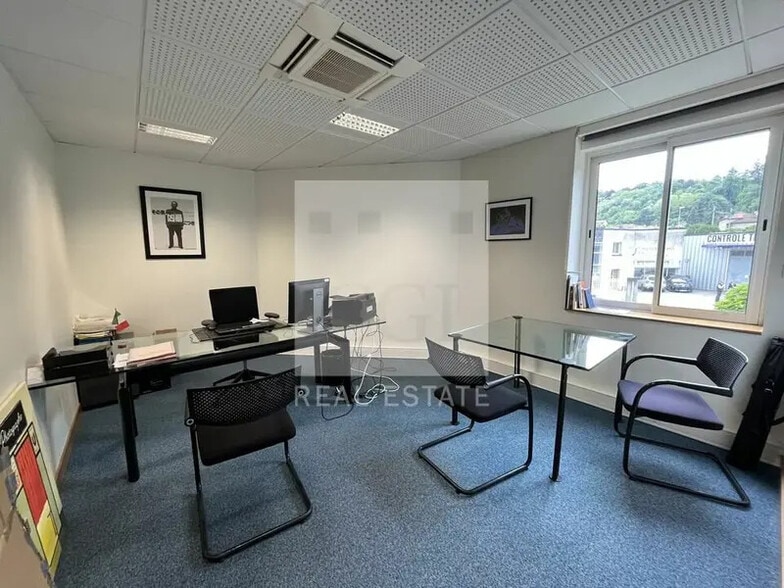 44 Route De Lyon, Domarin à vendre - Photo de l’immeuble – Image 2 sur 11