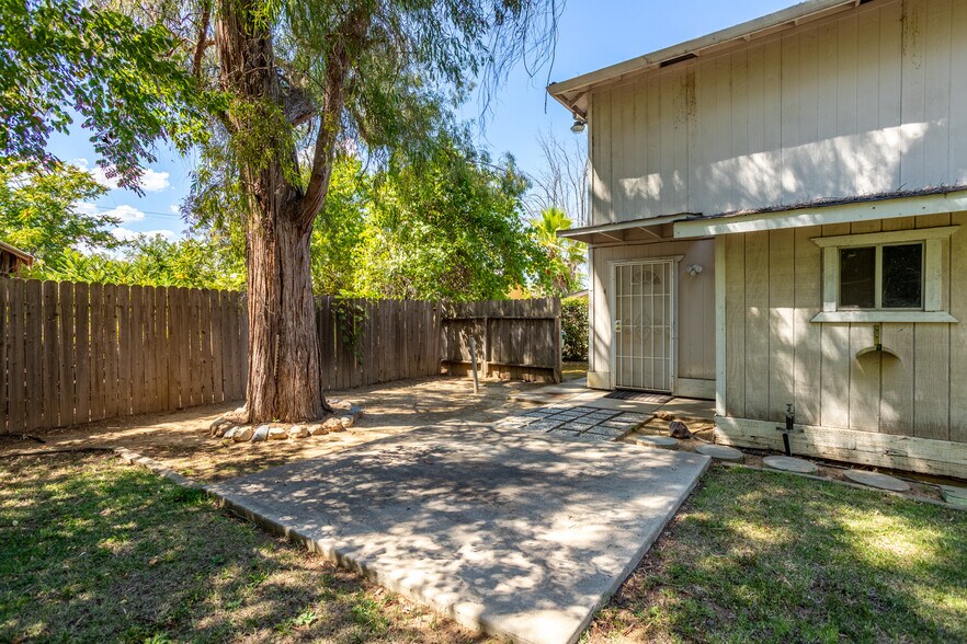 2616 W Hillside Dr, Anderson, CA à vendre - Photo de l’immeuble – Image 3 sur 17