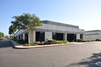 Plus de détails pour 1277 S Lyon St, Santa Ana, CA - Industriel/Logistique à louer