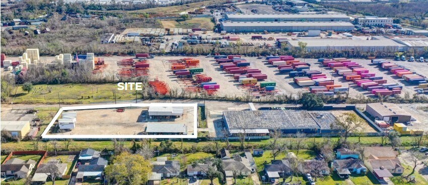 3635 Trailmobile Dr, Houston, TX à louer - Photo de l’immeuble – Image 1 sur 8