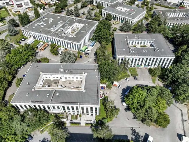 Plus de détails pour Bureau à louer