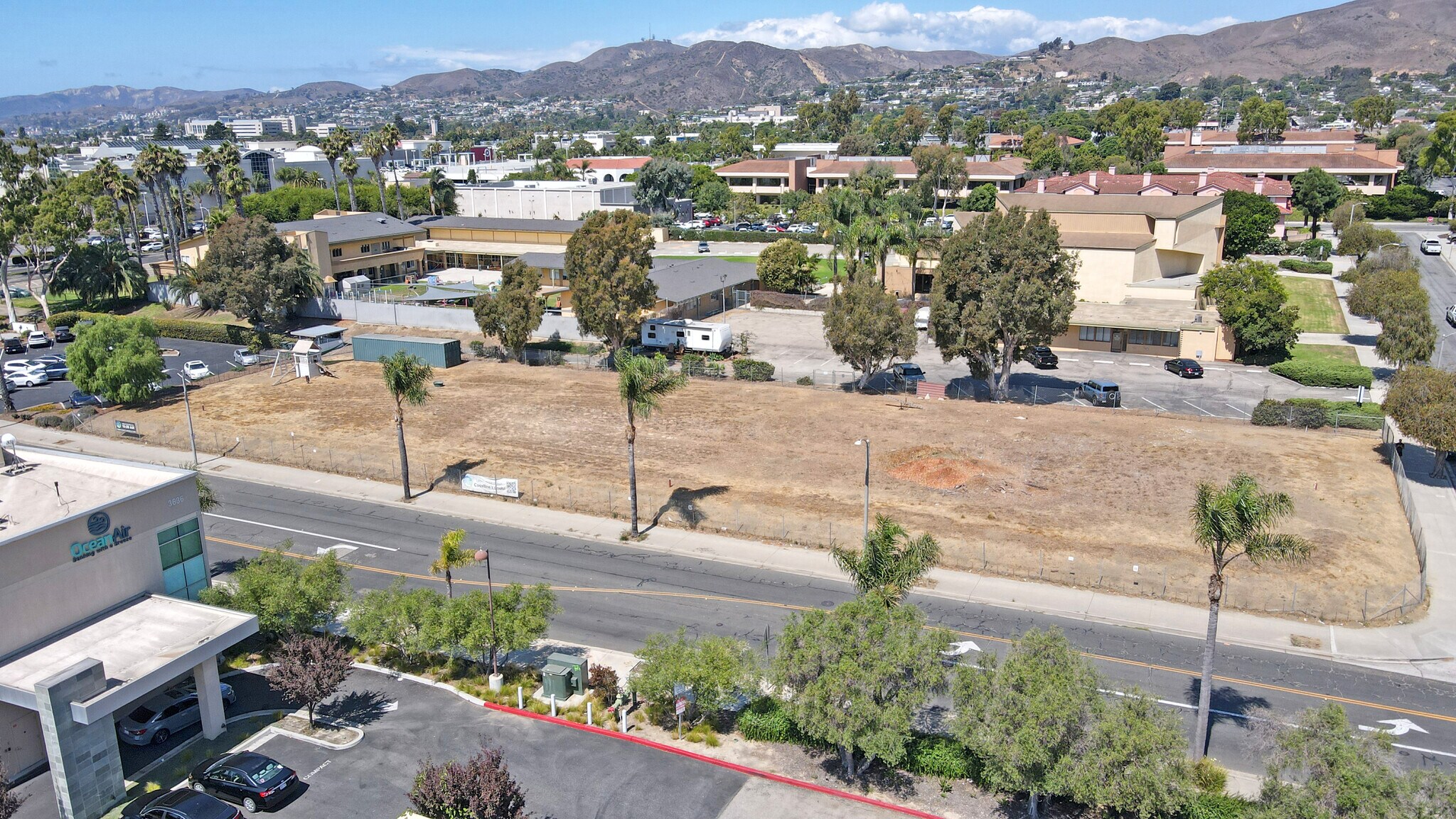 3637 Dean Drive, Ventura, CA à vendre Photo principale– Image 1 sur 13