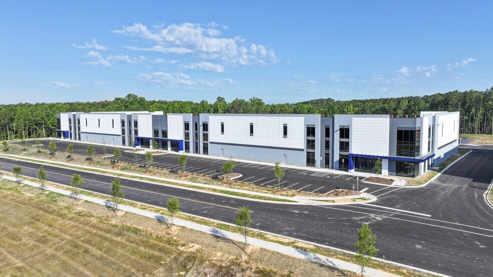 1A Arrowrock Rd, Knightdale, NC à louer - Photo de l’immeuble – Image 3 sur 6