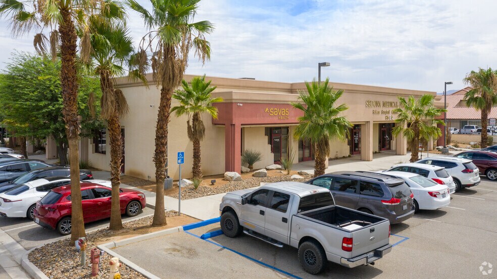 81812 Doctor Carreon Blvd, Indio, CA à vendre - Photo de l’immeuble – Image 3 sur 6