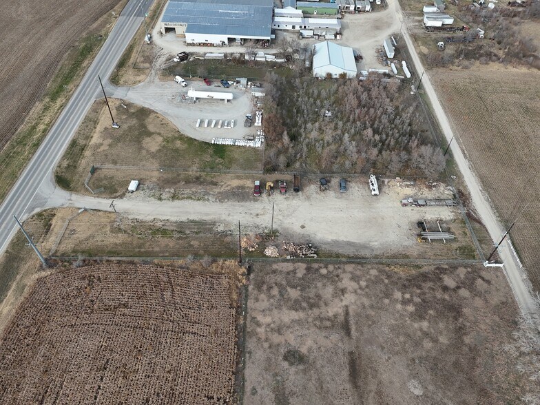 417 6th st, Clay Center, KS à vendre - Photo de l’immeuble – Image 2 sur 5