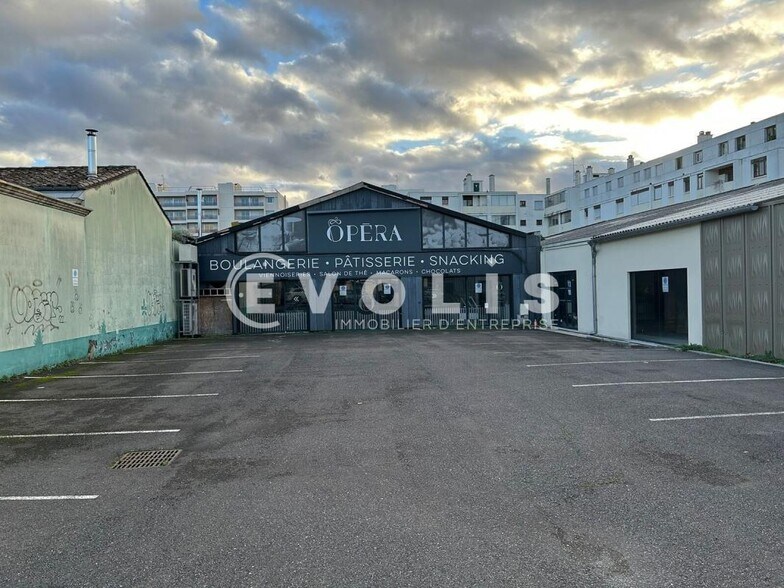 40 Avenue Du Général Leclerc, Bordeaux à louer - Photo de l’immeuble – Image 1 sur 4