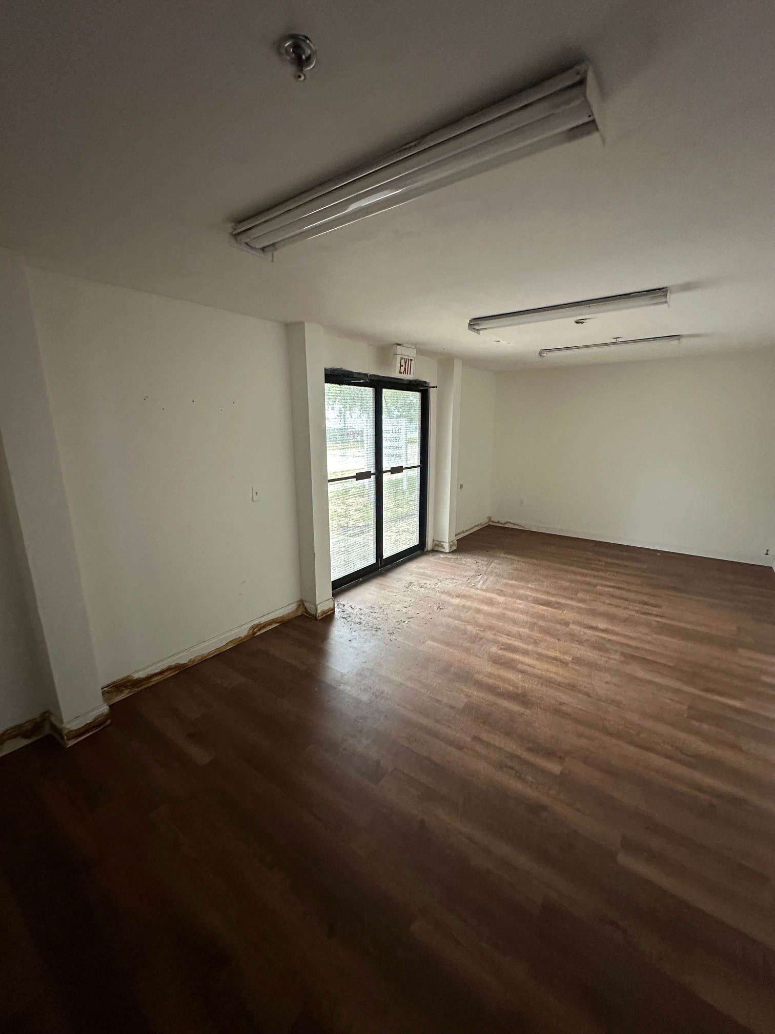 720 Wesley Ave, Tarpon Springs, FL à louer Photo intérieure– Image 1 sur 8