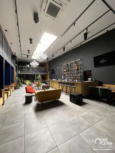 Local commercial dans Nantes à louer - Photo intérieure – Image 1 sur 7