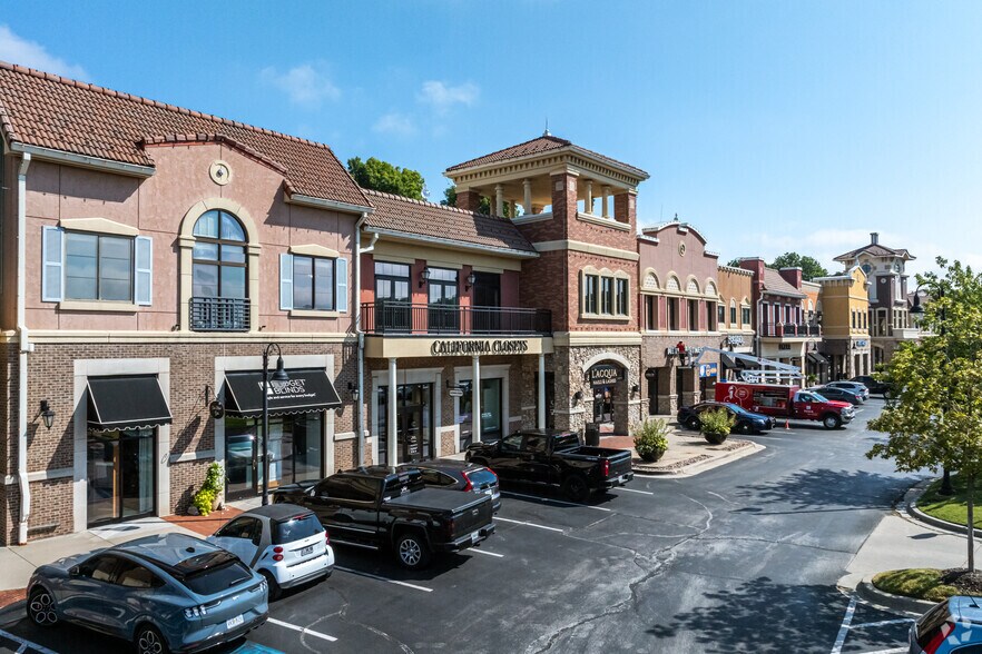 169 Hwy, Kansas City, MO à louer - Photo de l’immeuble – Image 3 sur 12